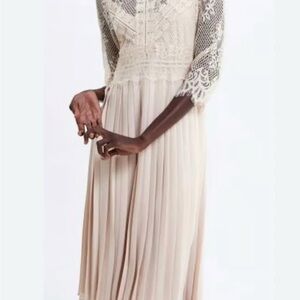 Zara Elegant Lace Cream Dress